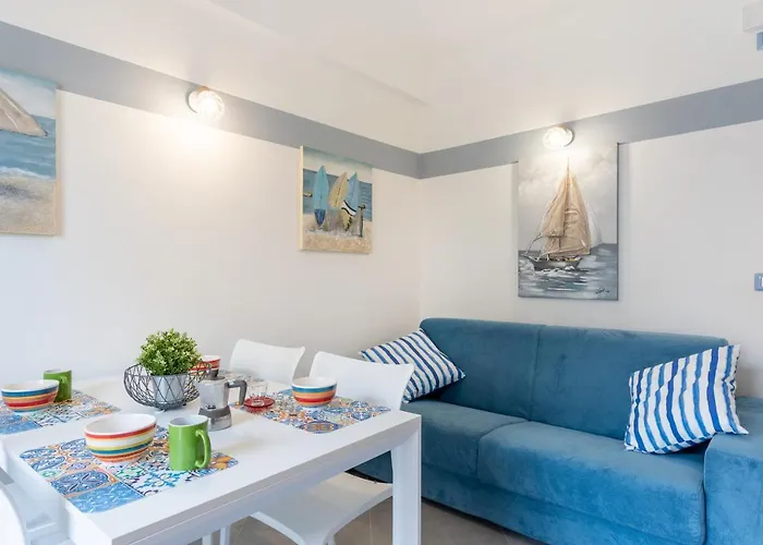 Guesthost - La Casa Di Tobia & Little Paradise *