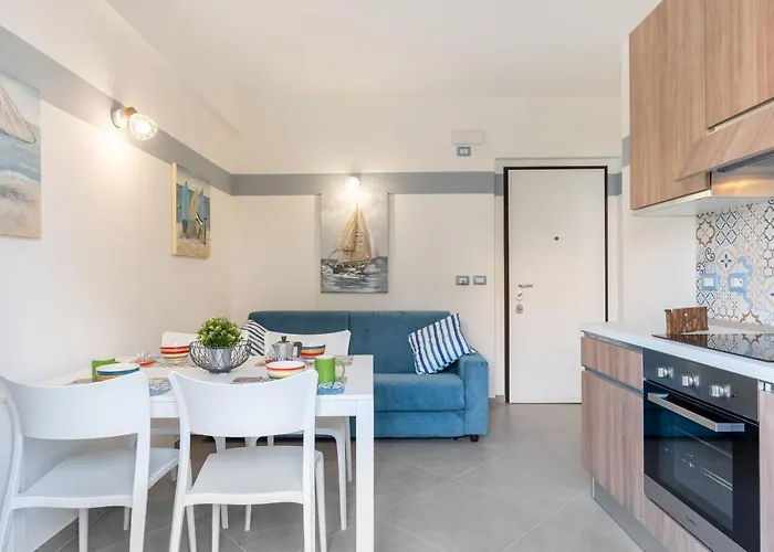 Apartment Guesthost - La Casa Di Tobia & Little Paradise *