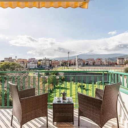 Guesthost - La Casa Di Tobia & Little Paradise Apartmán